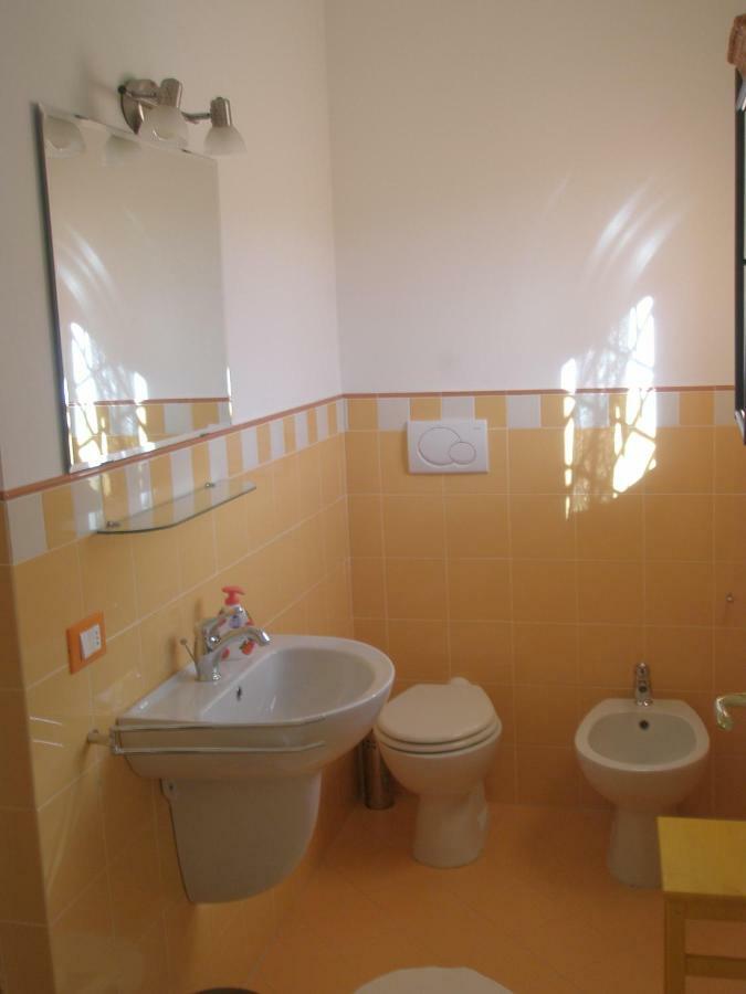 B&B La Rondine Tra Pisa E Lucca Сан-Джулиано-Терме Экстерьер фото