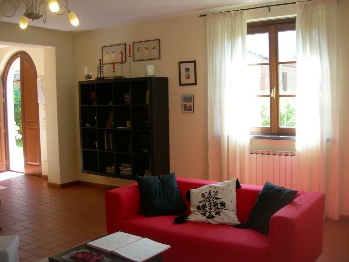 B&B La Rondine Tra Pisa E Lucca Сан-Джулиано-Терме Экстерьер фото